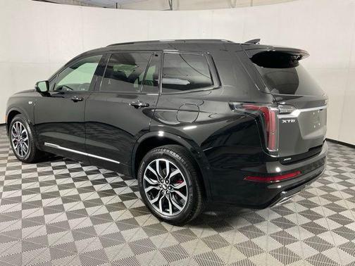 2025 Cadillac XT6 Sport AWD