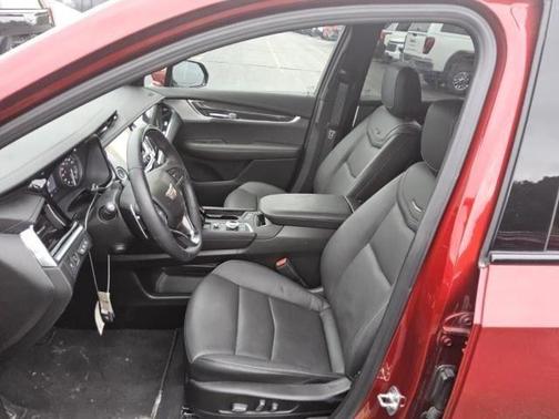 2025 Cadillac XT6 Sport AWD