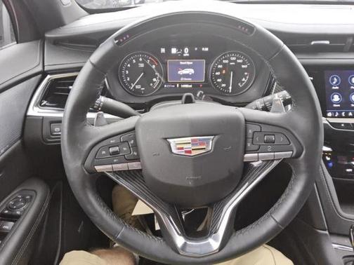 2025 Cadillac XT6 Sport AWD
