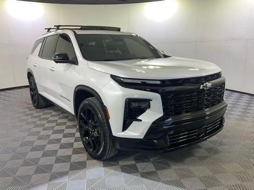 2025 Chevrolet Traverse RS