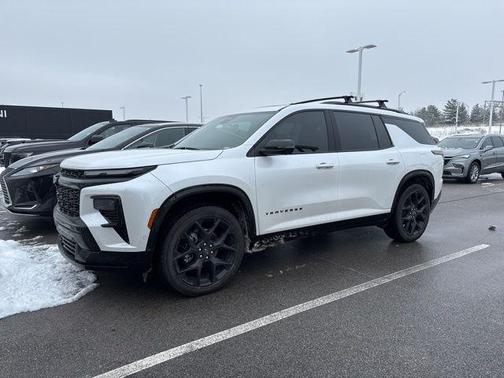 2025 Chevrolet Traverse RS