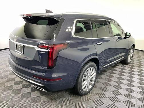 2025 Cadillac XT6 Premium Luxury AWD
