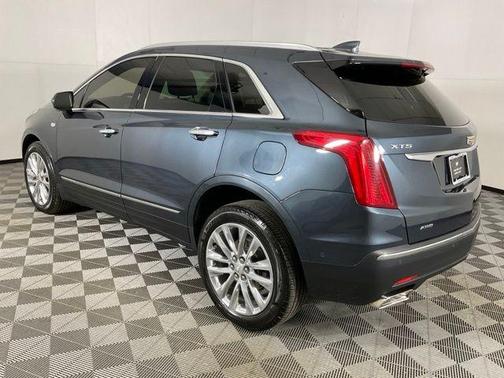 Shadow Metallic 2019 Cadillac XT5 Premium Luxury