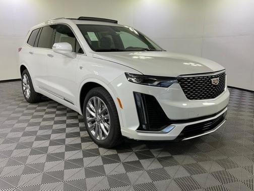 2025 Cadillac XT6 Premium Luxury FWD
