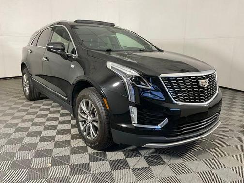 Stellar Black Metallic 2020 Cadillac XT5 Premium Luxury