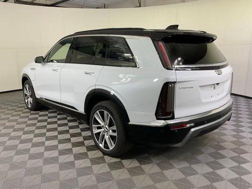 2026 Cadillac VISTIQ Luxury