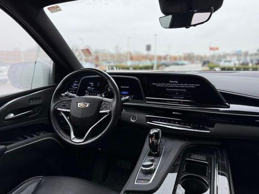 2022 Cadillac Escalade Sport