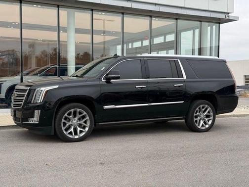 2019 Cadillac Escalade ESV Platinum