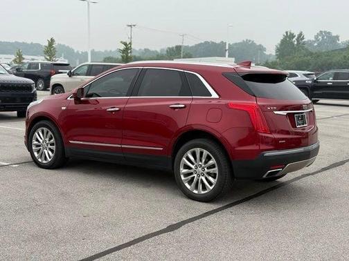 Red Horizon Tintcoat 2019 Cadillac XT5 Platinum