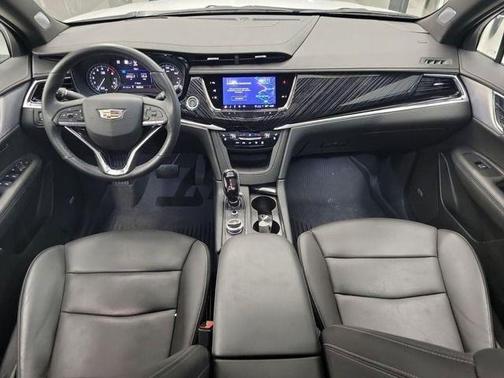 2025 Cadillac XT6 Premium Luxury AWD