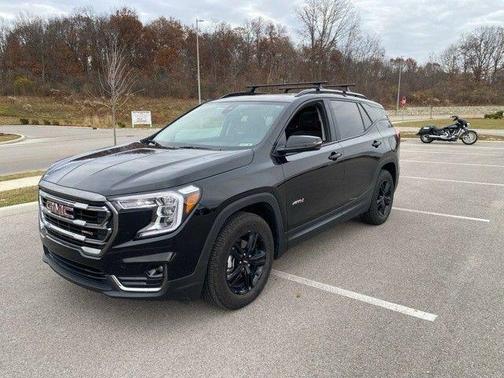 2023 GMC Terrain AT4