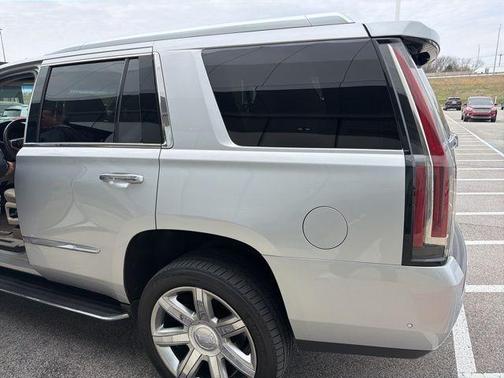 Radiant Silver Metallic 2017 Cadillac Escalade Luxury