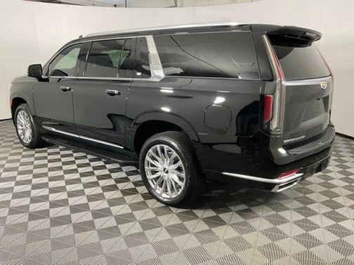 2024 Cadillac Escalade ESV Premium Luxury
