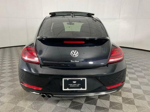2019 Volkswagen Beetle 2.0T SE