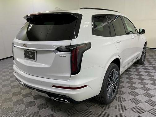 2025 Cadillac XT6 Sport AWD