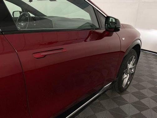 2026 Cadillac OPTIQ Premium Luxury