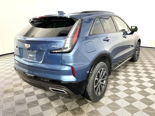 2025 Cadillac XT4 Sport