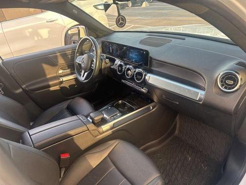 2022 Mercedes-Benz GLB 250 Base 4MATIC