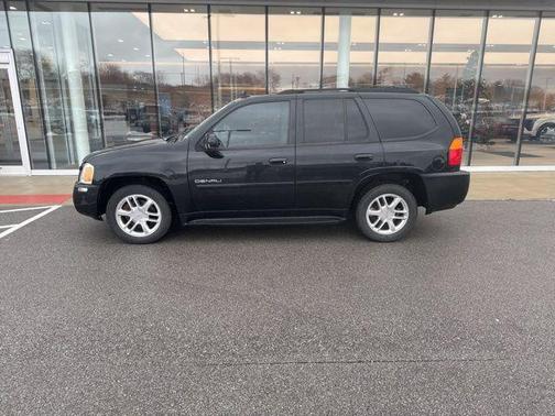 2007 GMC Envoy Denali