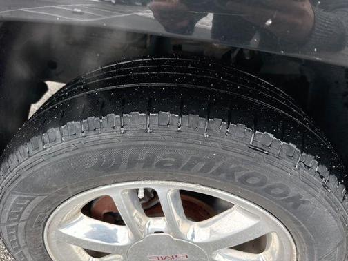 2007 GMC Envoy Denali