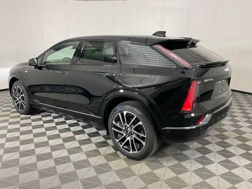 2025 Cadillac OPTIQ Sport