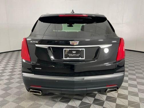 2018 Cadillac XT5 Premium Luxury
