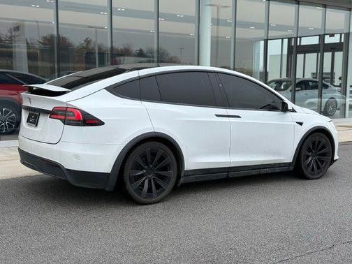 2022 Tesla Model X Base