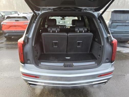 2025 Cadillac XT6 Premium Luxury AWD