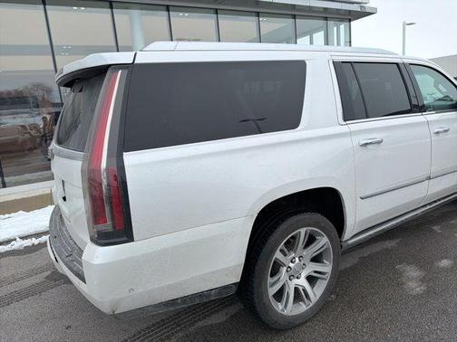2019 Cadillac Escalade ESV Premium Luxury