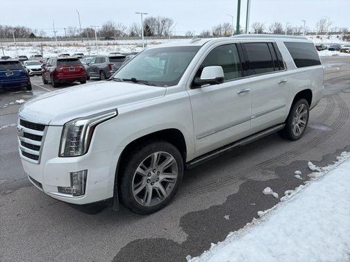 2019 Cadillac Escalade ESV Premium Luxury