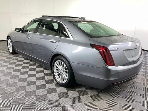 2018 Cadillac CT6 2.0L Turbo Luxury