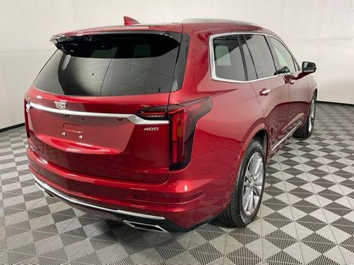 2025 Cadillac XT6 Premium Luxury AWD