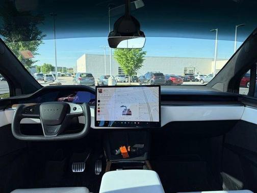 Pearl White Multi 2022 Tesla Model X Base