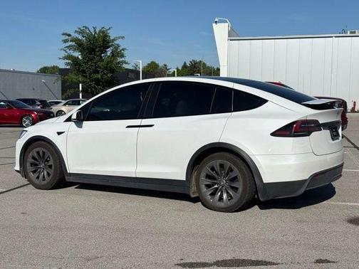 Pearl White Multi 2022 Tesla Model X Base