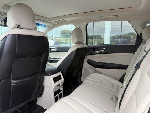 Gray 2019 Ford Edge Titanium