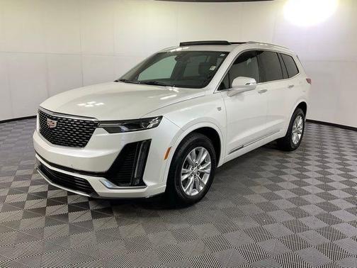 2023 Cadillac XT6 Luxury AWD