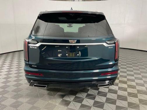Emerald 2024 Cadillac XT6 Sport AWD