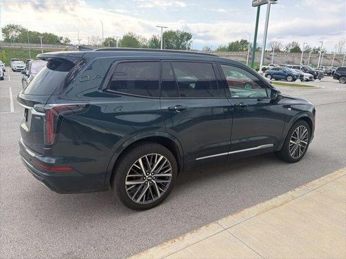 Emerald 2024 Cadillac XT6 Sport AWD