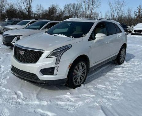 2025 Cadillac XT5 Sport