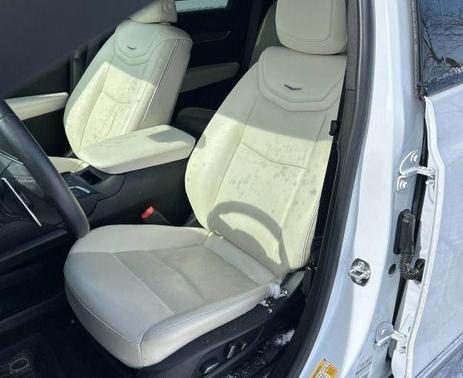 2025 Cadillac XT5 Sport