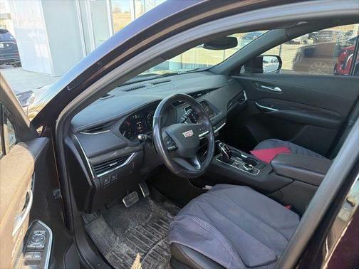 2021 Cadillac XT4 Sport