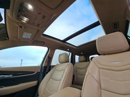 2024 Cadillac XT6 Premium Luxury AWD