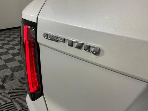 2025 Cadillac OPTIQ Luxury