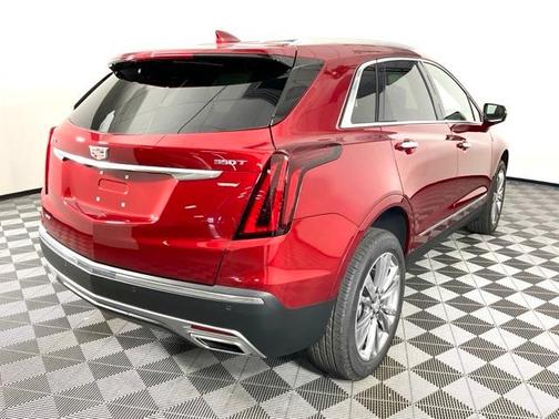 2025 Cadillac XT5 Premium Luxury
