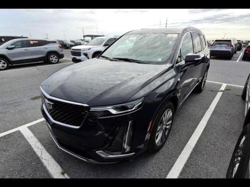2025 Cadillac XT6 Premium Luxury AWD