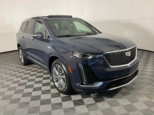 2025 Cadillac XT6 Premium Luxury AWD