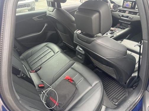 2018 Audi A4 2.0T Premium Plus