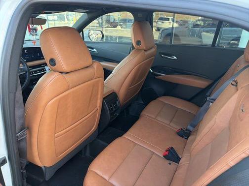 2024 Cadillac XT4 Sport