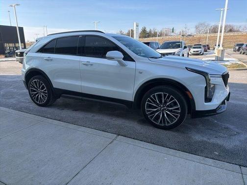 2024 Cadillac XT4 Sport