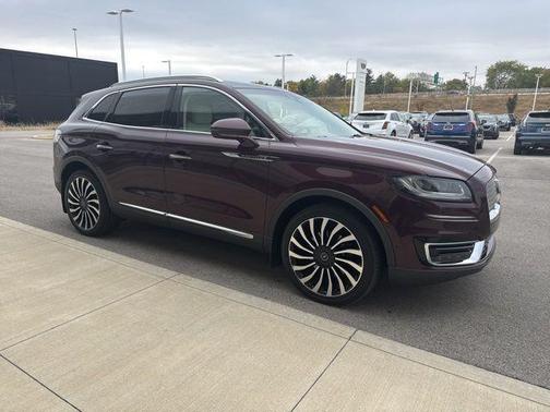 2019 Lincoln Nautilus Black Label